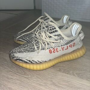 Authentic Yeezy Boost 350 Zebra Sneakers